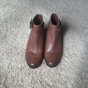 Naturalizer 8.5 wide tan Dora leather boots